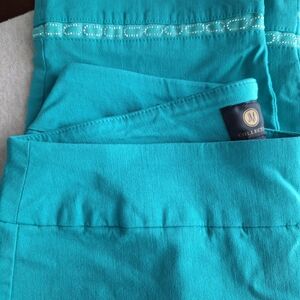 JM Collection Capri Pants Women Tummy Control